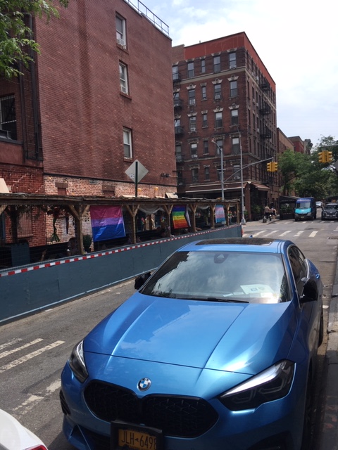 Grey Dog shed on Bedford Street